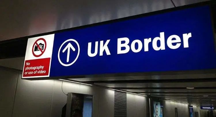 疫情期间入境英国最全攻略！(图2)