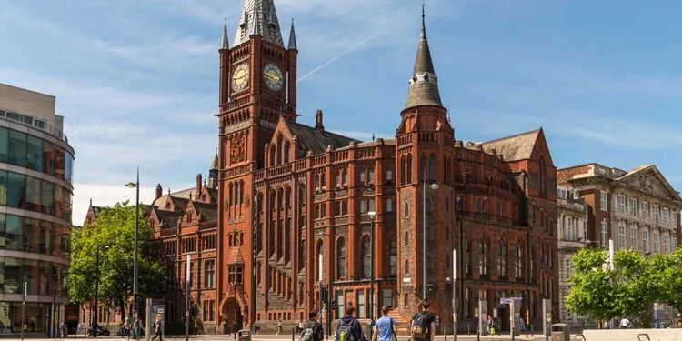 英国罗素大学，比普通大学强在哪？(图2)